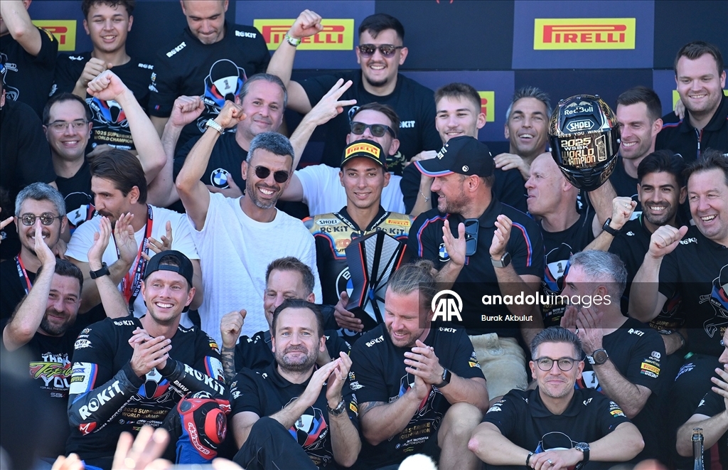 Toprak Razgatlıoğlu, 2025 Dünya Superbike'ta şampiyon oldu