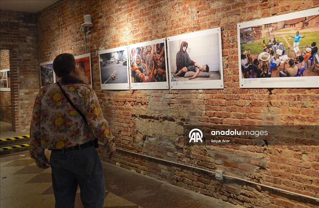Победившие фотографии конкурса Istanbul Photo Awards 2025 представлены в Нью-Йорке