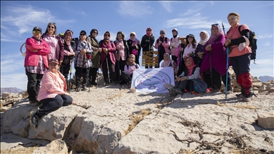 Iraqi women raise awareness of breast cancer through hiking and sports