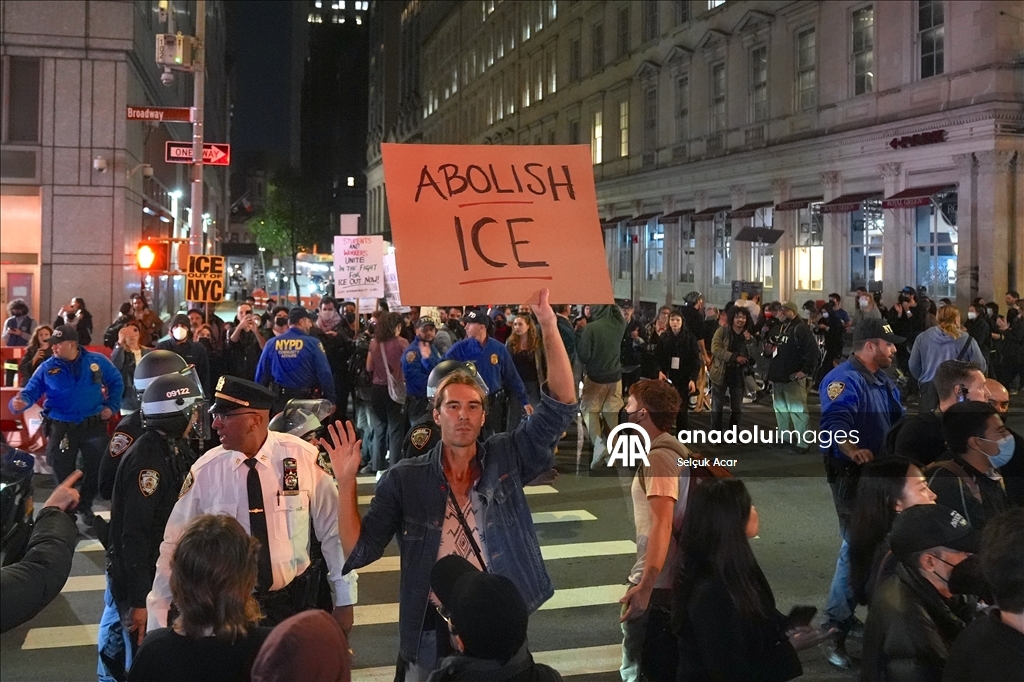 Protest erupts after ICE Agents arrest street vendors in New York City