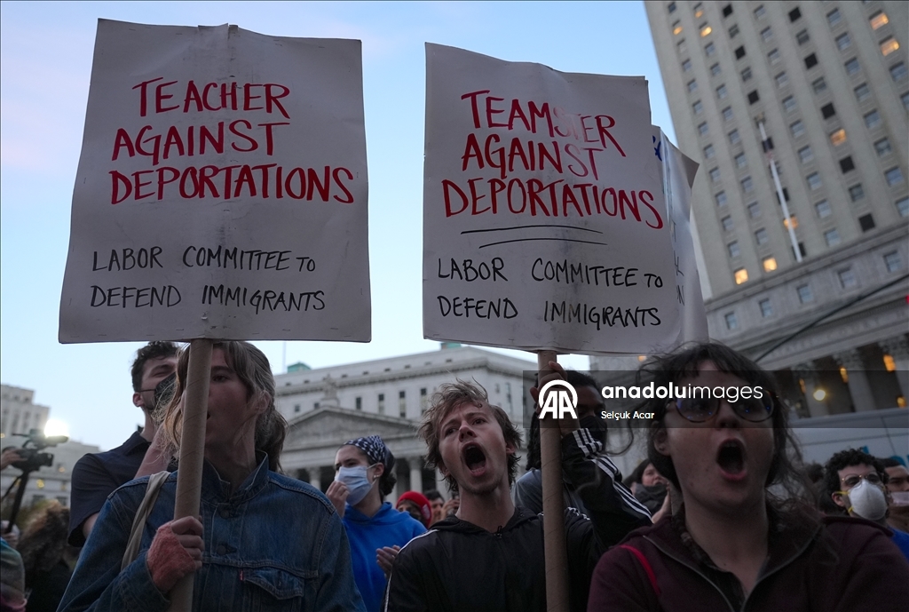 Protest erupts after ICE Agents arrest street vendors in New York City