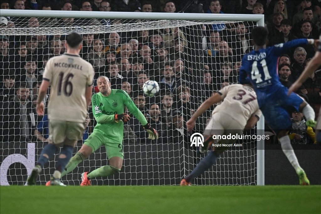 Chelsea v Ajax - UEFA Champions League