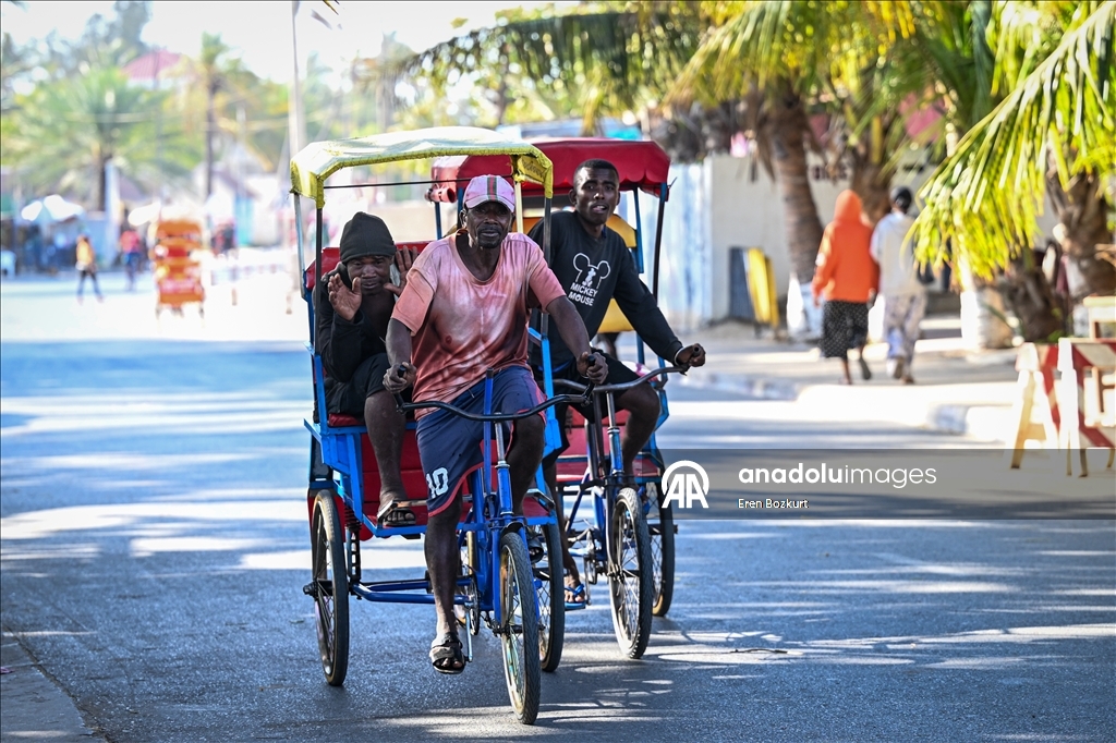 Daily life in Madagascar's Toliara