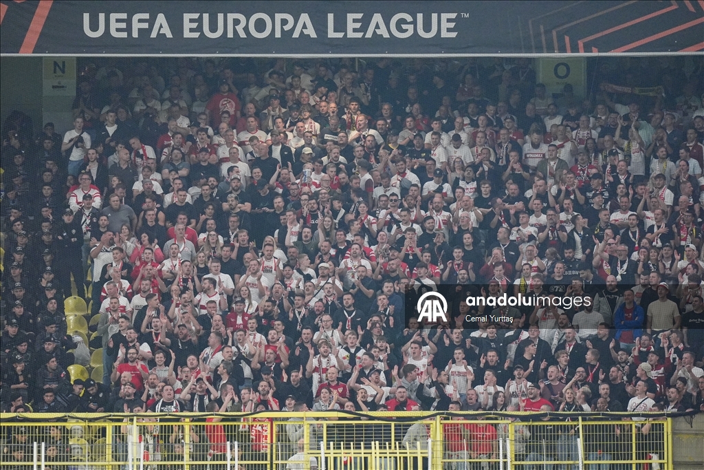 Fenerbahçe - Stuttgart