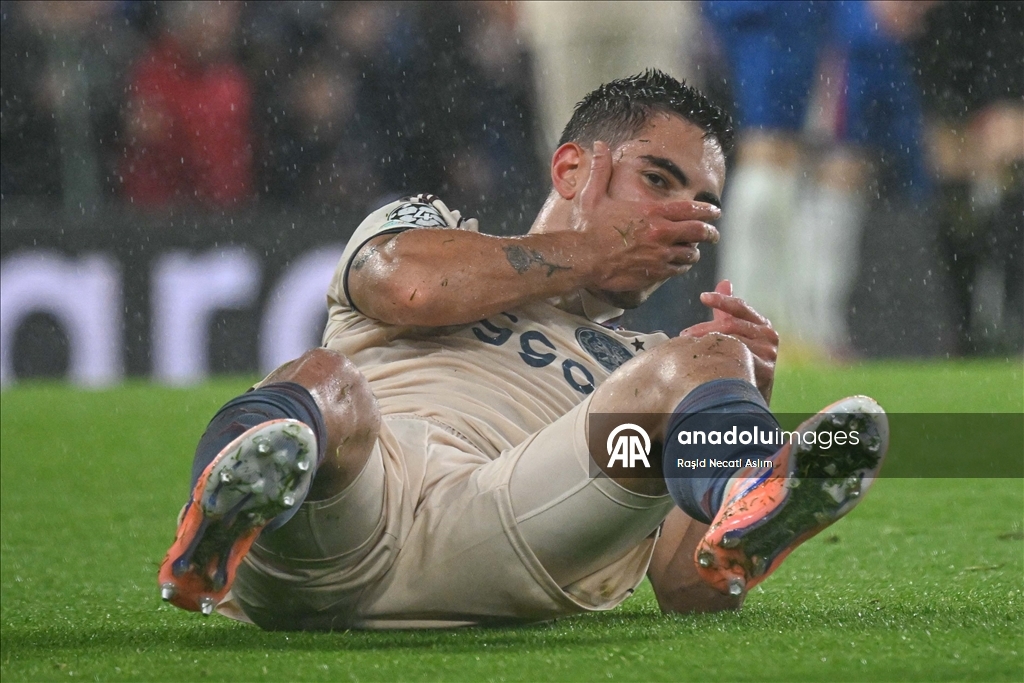 Chelsea v Ajax - UEFA Champions League