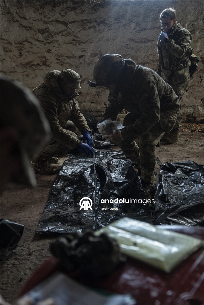 Добровольцы «Plastdarm» помогают установить личности погибших российских военных под Славянском