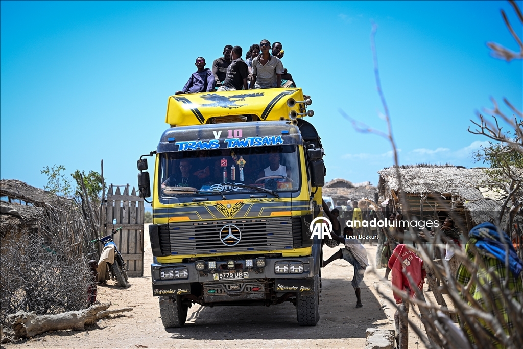 Daily life in Madagascar's Toliara