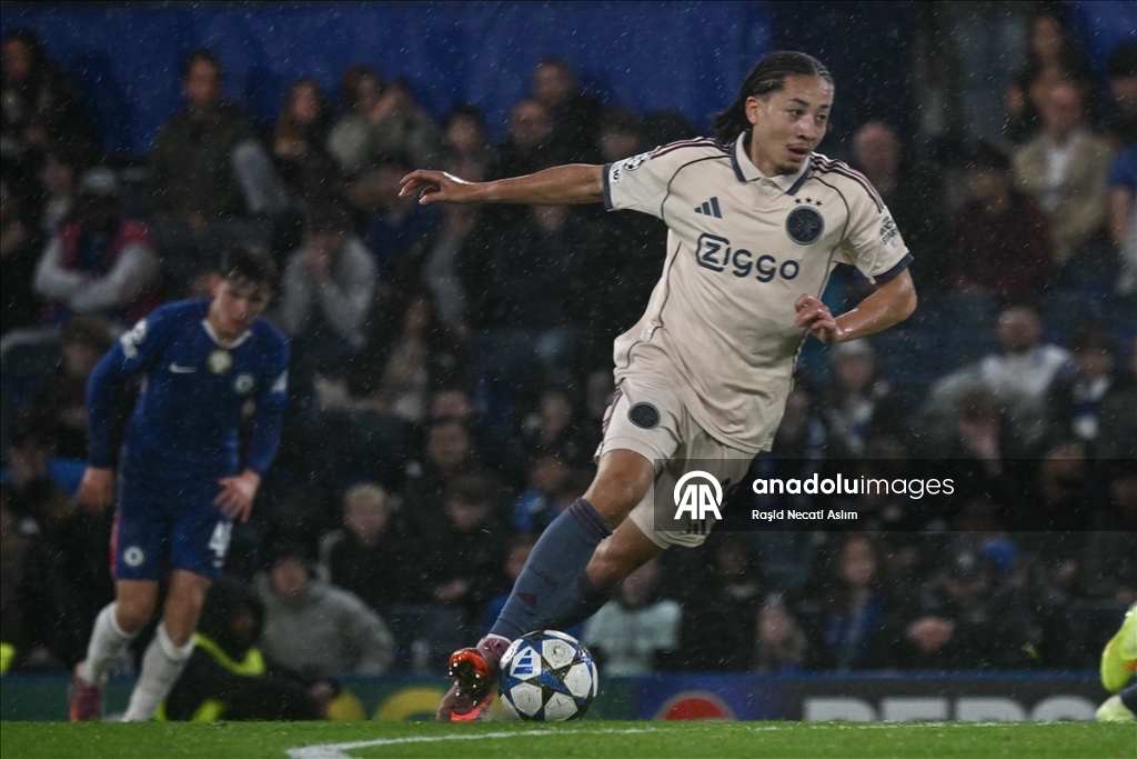 Chelsea v Ajax - UEFA Champions League