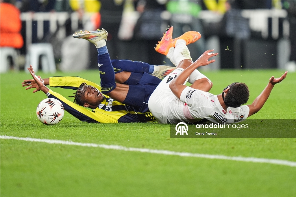 Fenerbahçe - Stuttgart