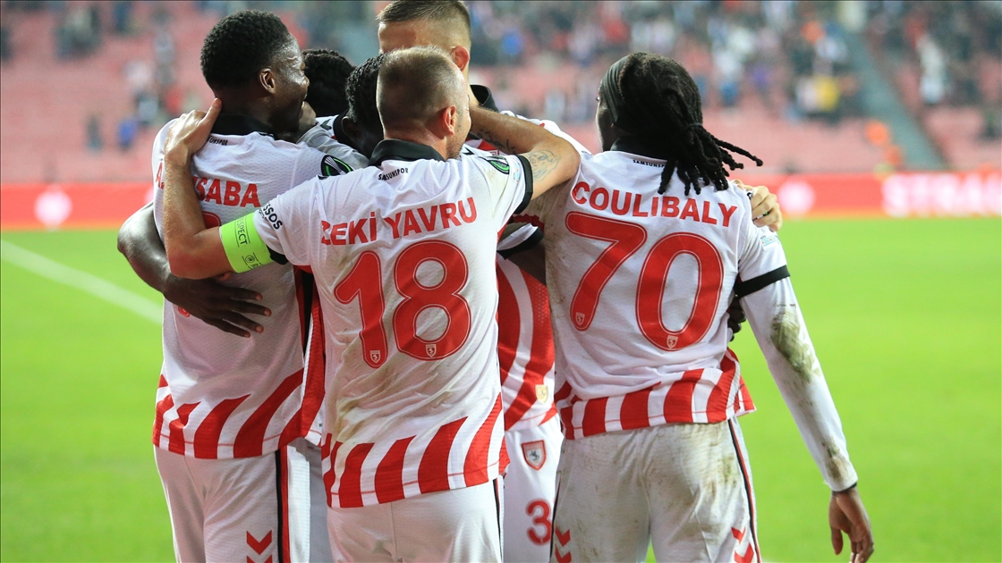 Samsunspor, Dinamo Kiev'i konuk etti