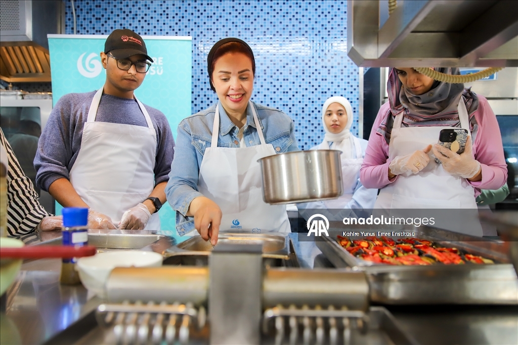 القاهرة.. معهد يونس أمرة ينظم أمسية "تذوق المأكولات التركية"