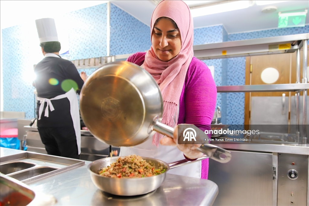 القاهرة.. معهد يونس أمرة ينظم أمسية "تذوق المأكولات التركية"