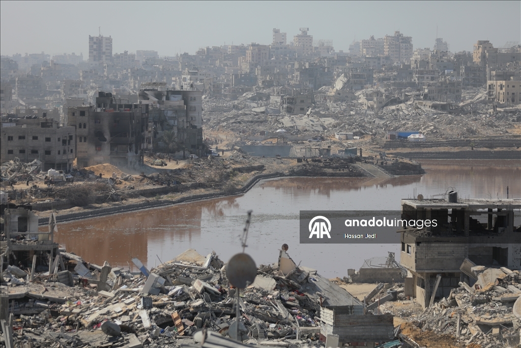 İsrail’in harabeye çevirdiği Gazze kentindeki Şeyh Rıdvan Mahallesi’nde günlük yaşam