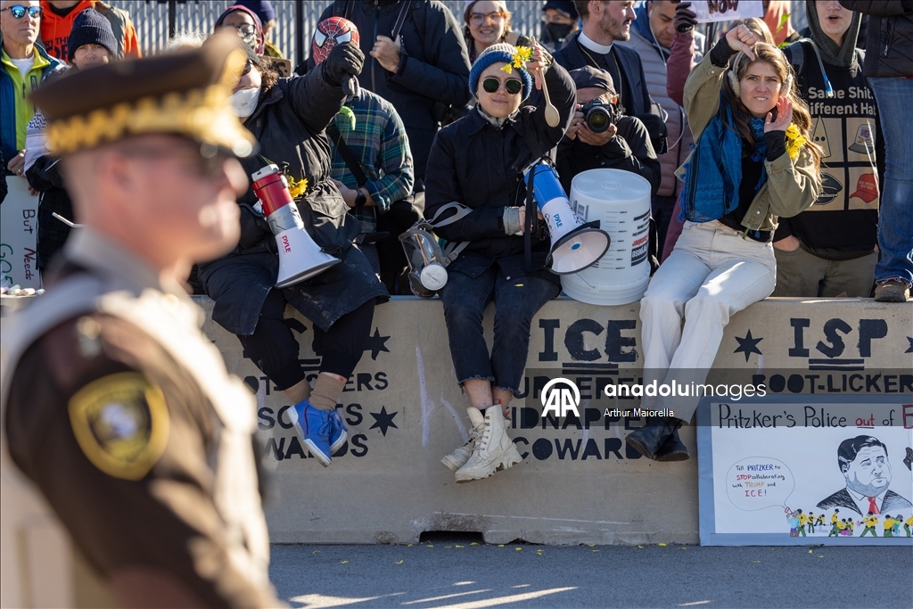 Протест против ICE прошел в Чикаго