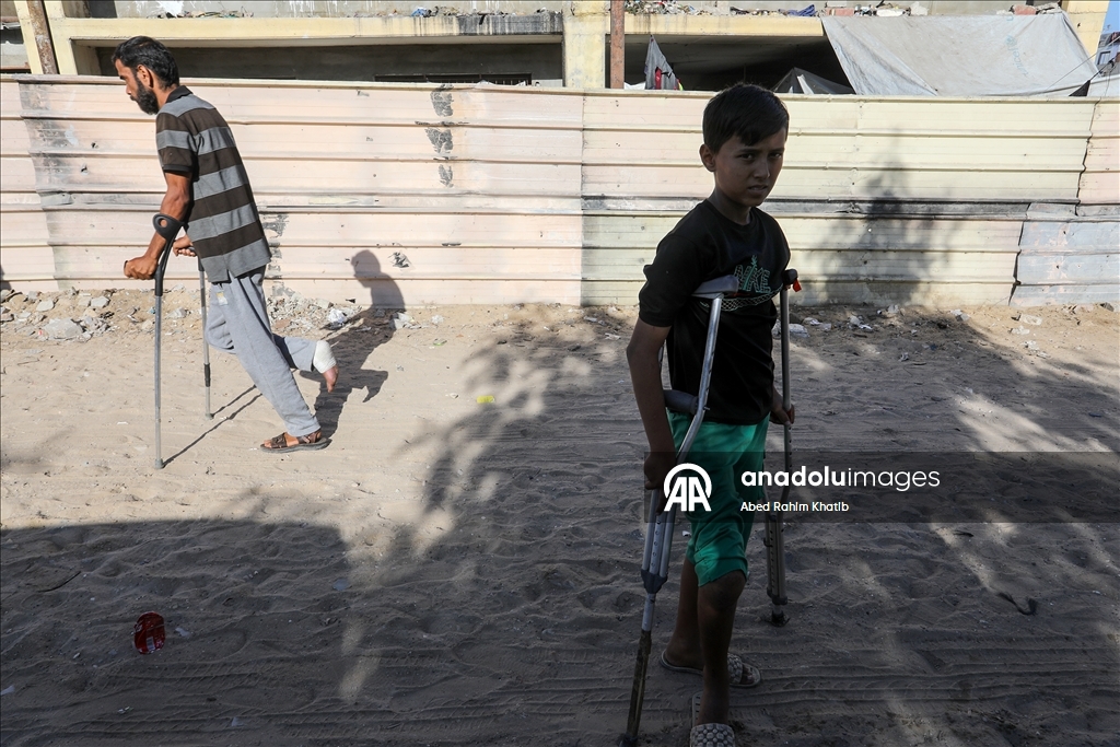 Han Yunus’ta yaralı Filistinliler tedavi için yardım bekliyor