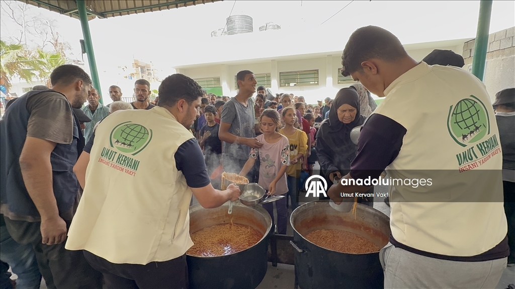 "قافلة الأمل" التركية تقدم مساعدات لغزة بقيمة 4.57 ملايين دولار