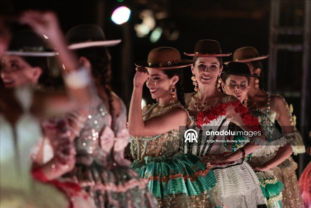 В Боливии состоялось мероприятие «Cholita's Runway»