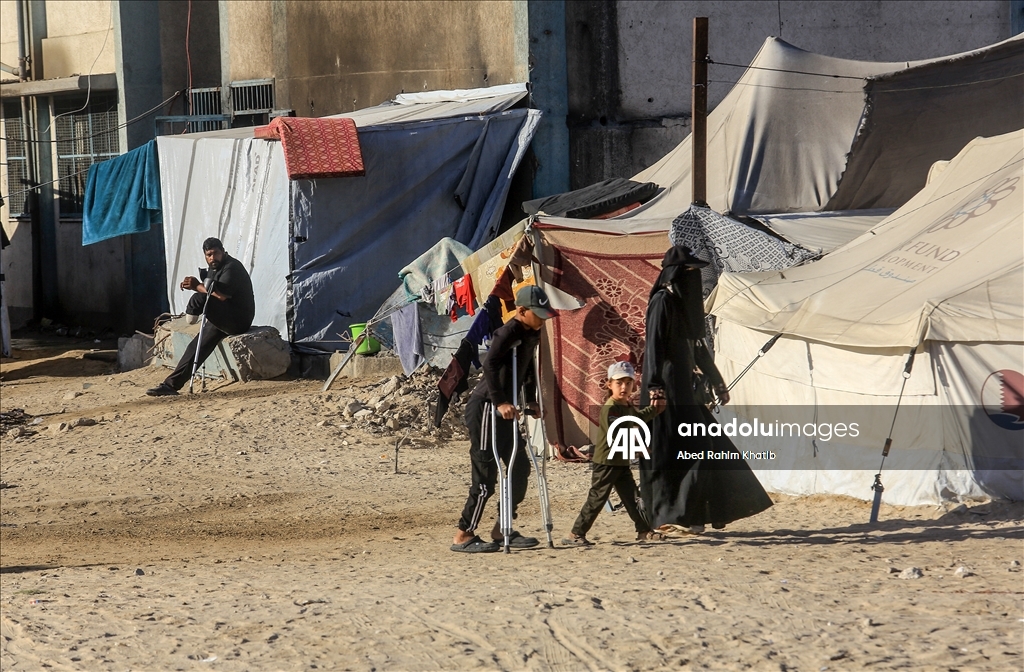 Han Yunus’ta yaralı Filistinliler tedavi için yardım bekliyor