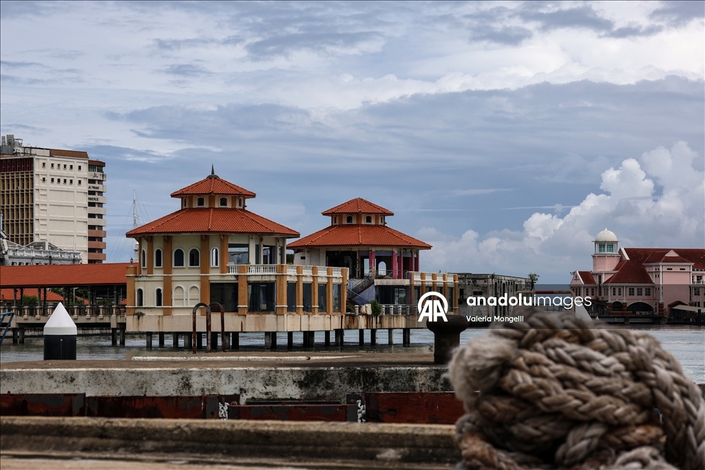 Malezya-ABD gümrük anlaşması öncesi Penang Limanı görüntülendi