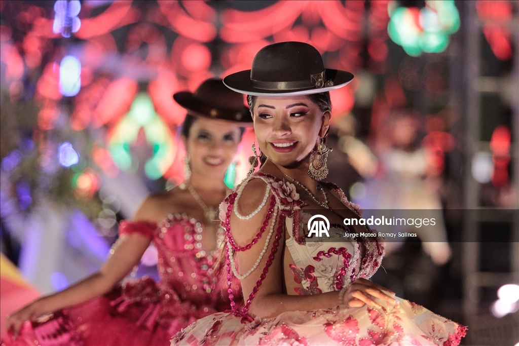 В Боливии состоялось мероприятие «Cholita's Runway»