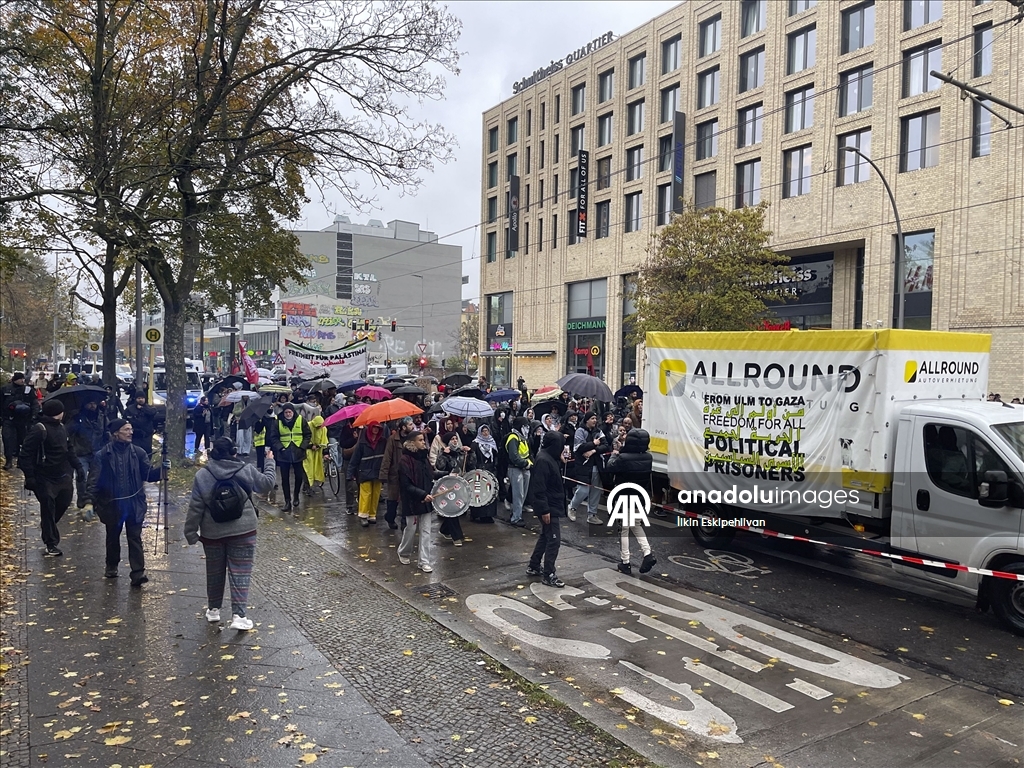 Berlin’de Filistin'e destek gösterisi düzenlendi