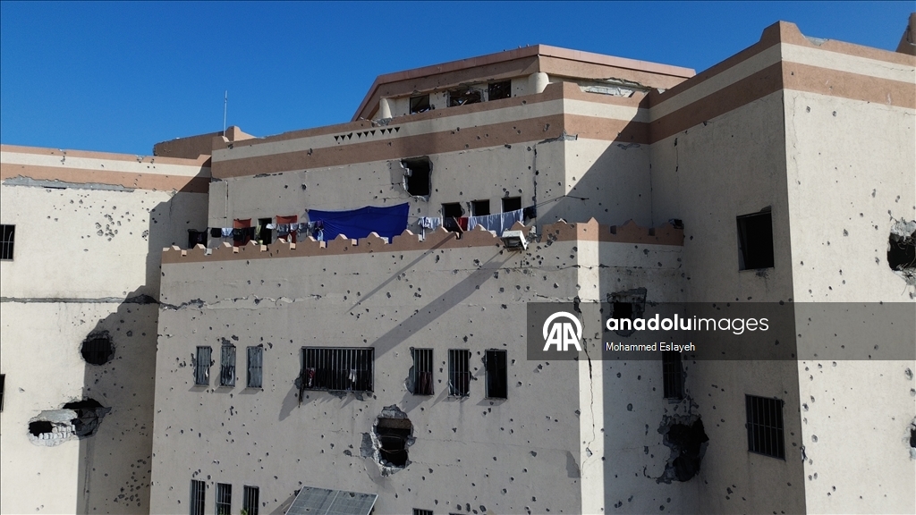 Han Yunus kentindeki eski Asdaa Cezaevi, evleri yıkılan Filistinlilerin barınma merkezine dönüştü