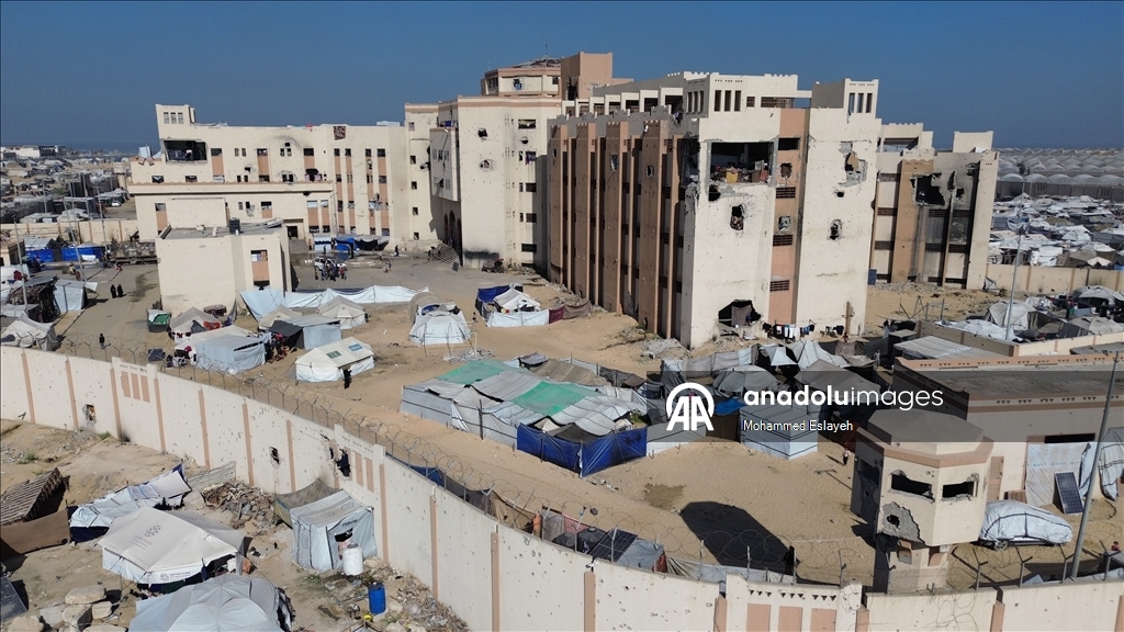 Han Yunus kentindeki eski Asdaa Cezaevi, evleri yıkılan Filistinlilerin barınma merkezine dönüştü