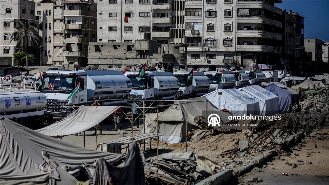 Ateşkes anlaşması kapsamında Gazze’ye yardım tırlarının girişi sürüyor