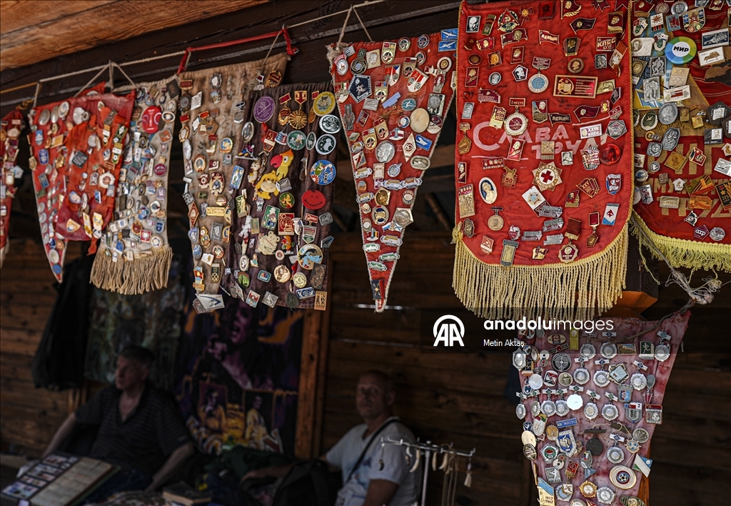 Рынок «Вернисаж» в Москве