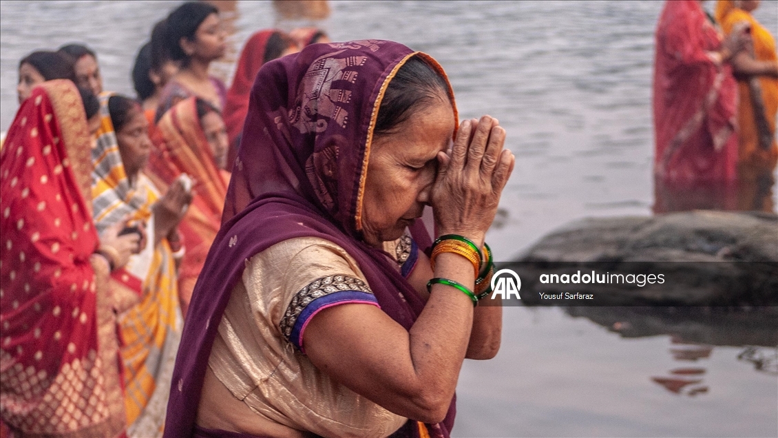 Usha Arghya ritual performed during Chhath Puja festival in India