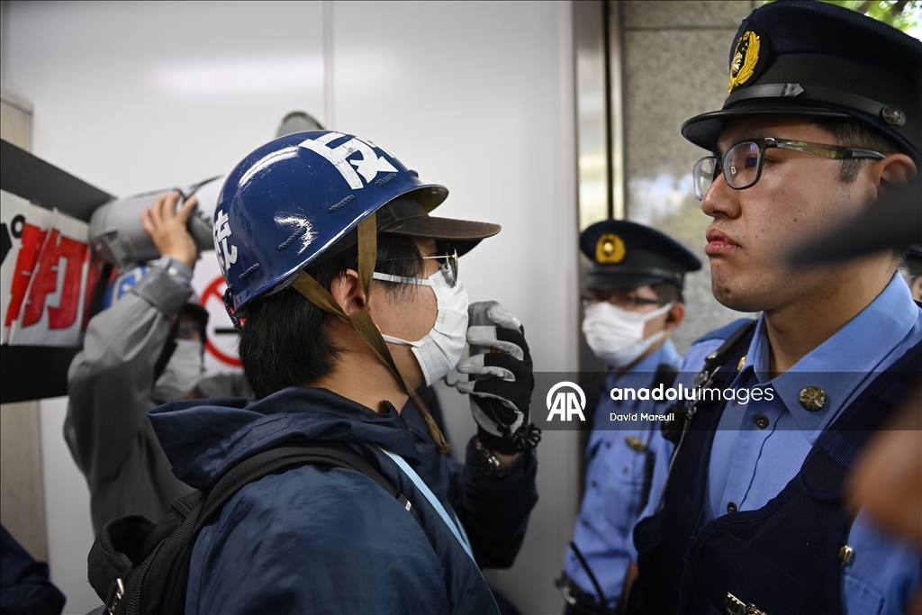 В Токио прошла акция протеста против визита Дональда Трампа