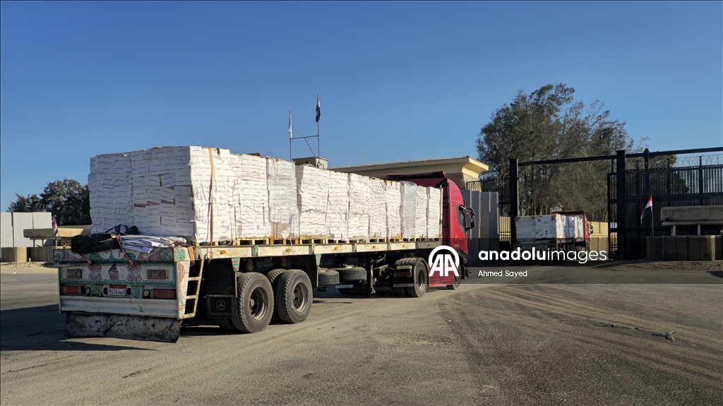 Гуманитарные грузы продолжают поступать в Газу