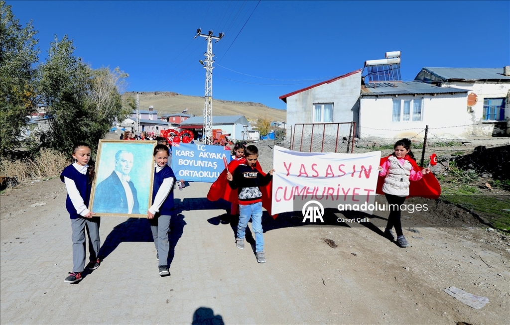 Sınır köyünde yürekleri ısıtan Cumhuriyet coşkusu