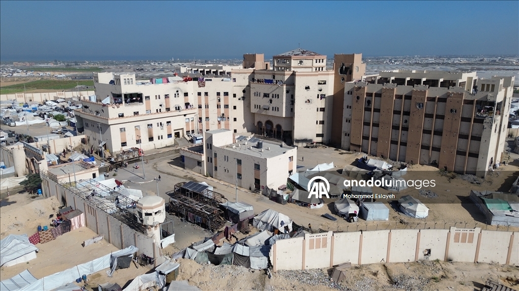 Бывшая тюрьма в Хан-Юнусе стала убежищем для палестинцев