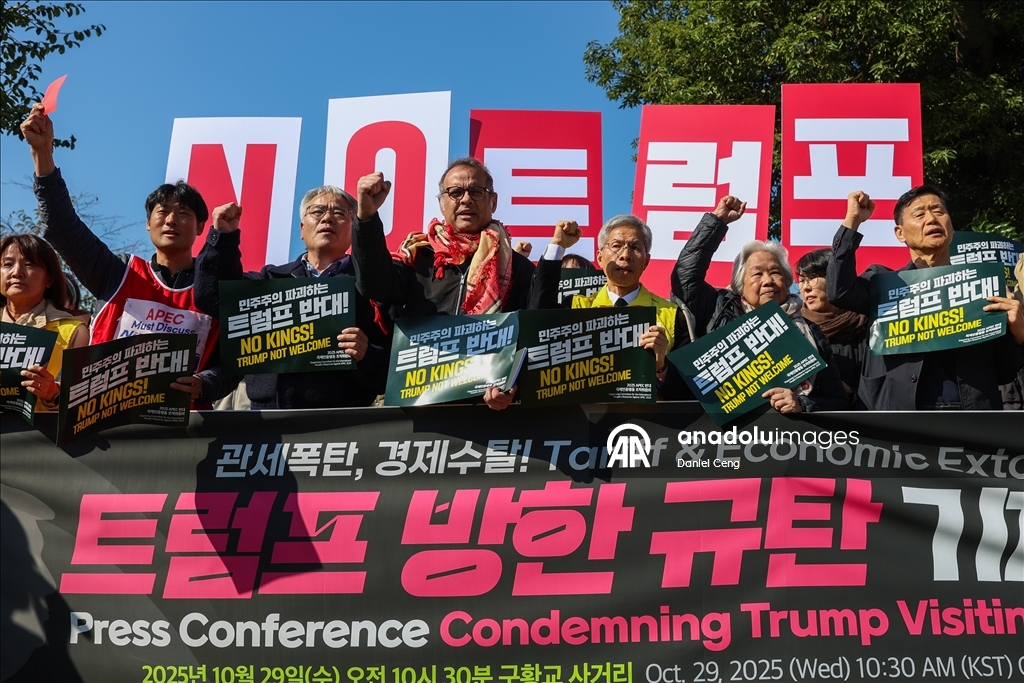 В Южной Корее прошли акции протеста перед визитом Дональда Трампа