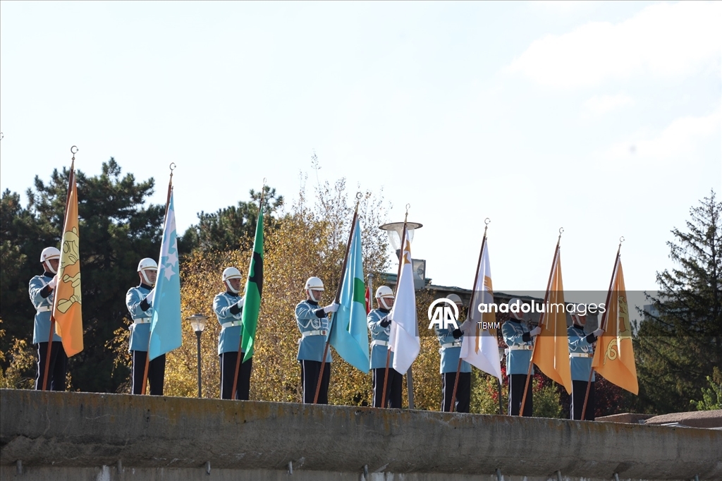 Ankara'da Cumhuriyet Bayramı dolayısıyla resmi geçit töreni yapıldı