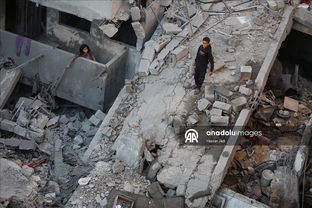 Число жертв израильских атак на Газу в нарушение прекращения огня выросло до 63