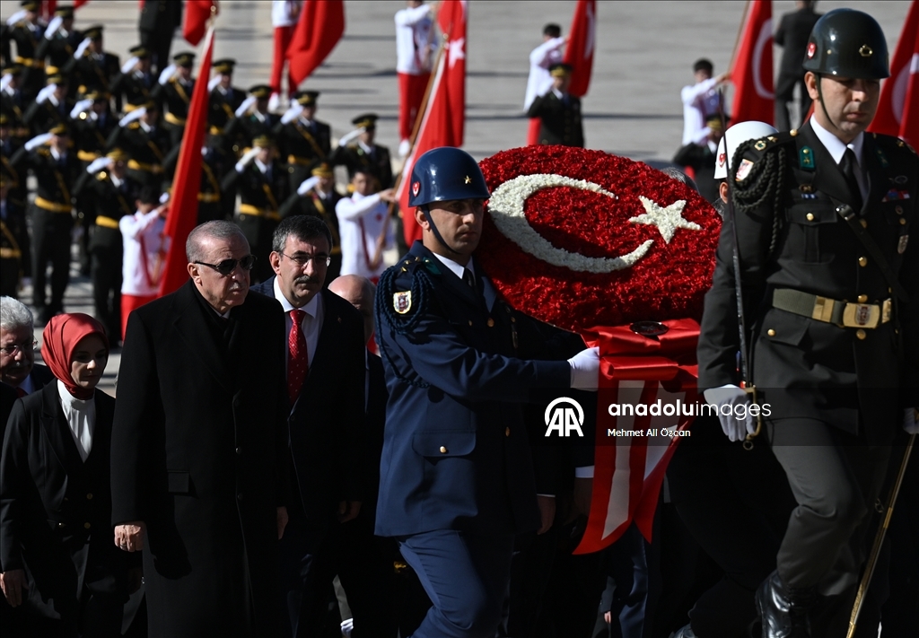 الرئيس أردوغان يشارك في الاحتفال بذكرى تأسيس الجمهورية