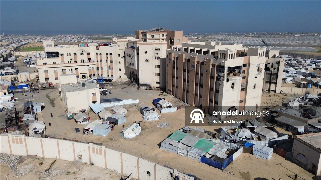 Бывшая тюрьма в Хан-Юнусе стала убежищем для палестинцев