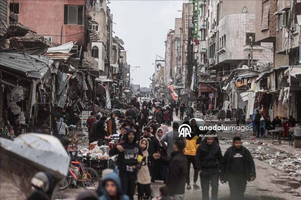 Gazze kentinde 7 Ekim öncesi ve sonrası kareler yıkımı göz önüne serdi