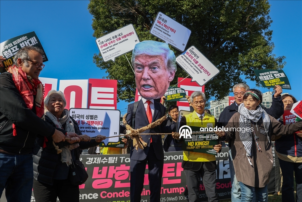 В Южной Корее прошли акции протеста перед визитом Дональда Трампа