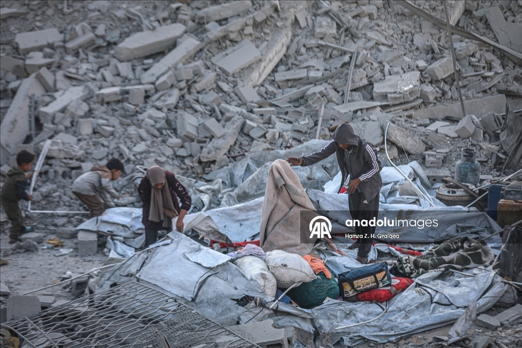 Israeli attacks on Gaza in violation of the ceasefire