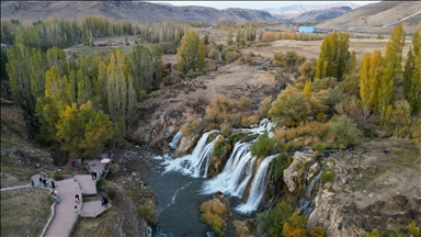 Водопад Мурадийе - жемчужина востока Турции
