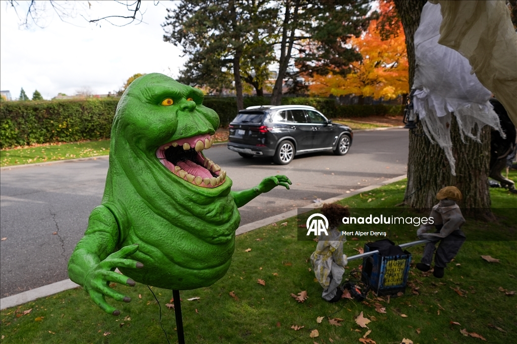 В Торонто готовятся к Хэллоуину