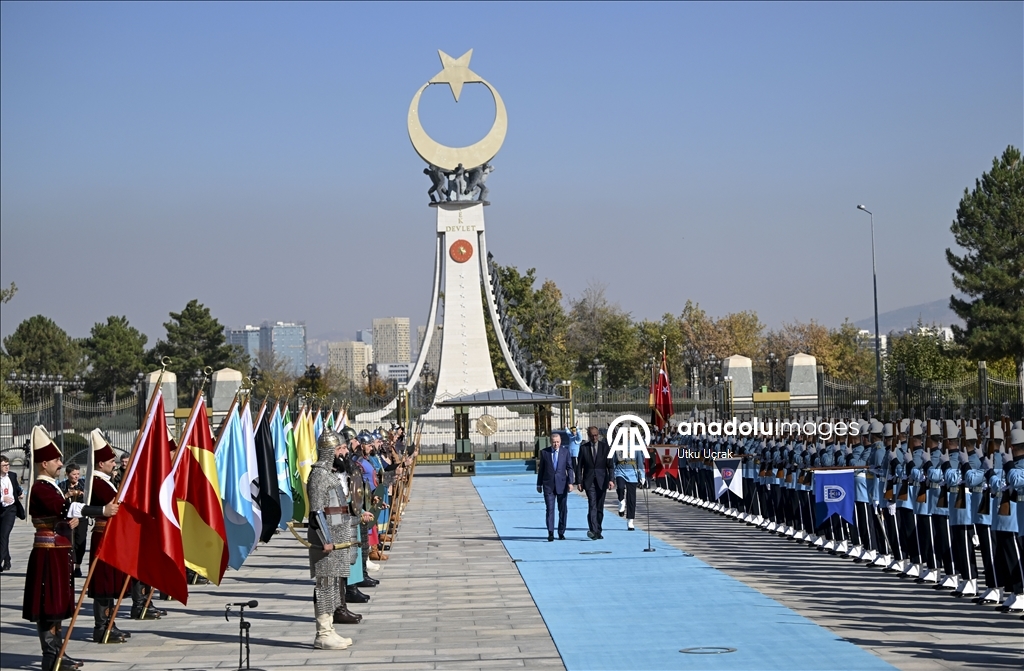 Cumhurbaşkanı Erdoğan, Almanya Başbakanı Merz'i resmi törenle karşıladı