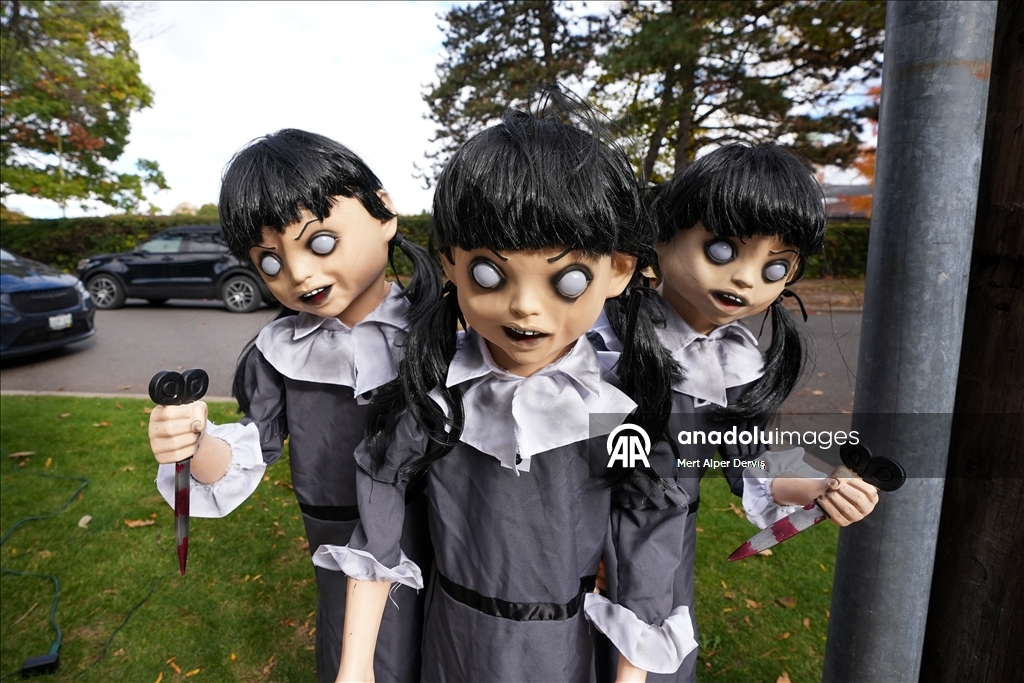 В Торонто готовятся к Хэллоуину