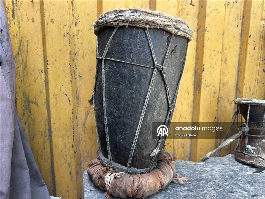 Nijerya'nın yüzyıllık sesi: Duman Girke