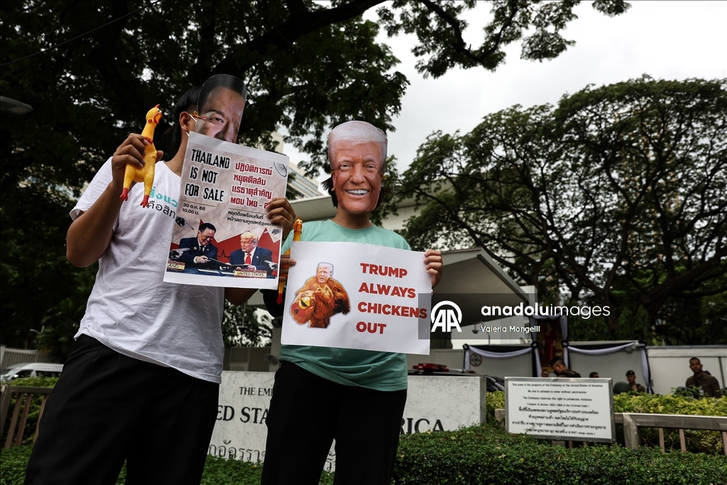 Protest against Agreement on Rare Earth Minerals between Thailand and the U.S.