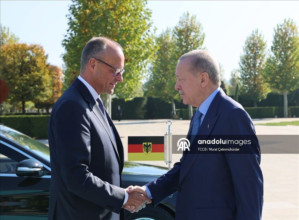 Cumhurbaşkanı Erdoğan, Almanya Başbakanı Merz'i resmi törenle karşıladı
