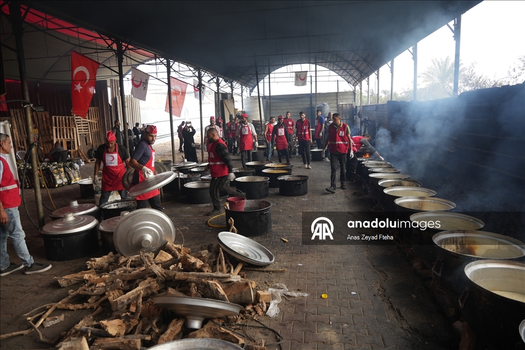 Aid from Turkish Red Crescent reaches families in Deir al-Balah
